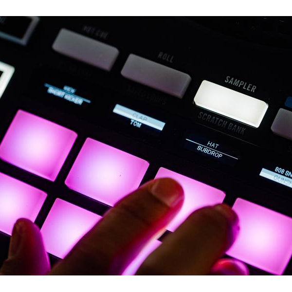 Rane DJ-Controller Four