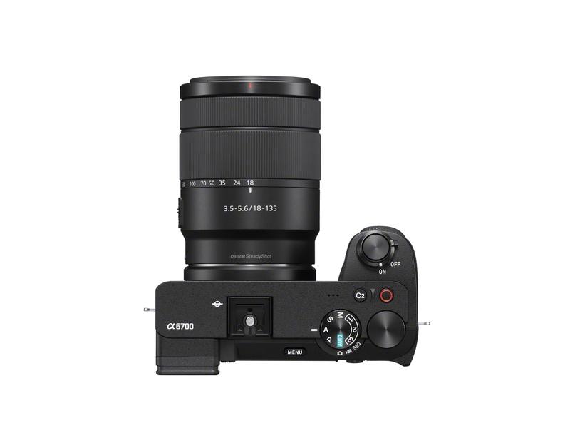 Sony Fotokamera Alpha 6700 Kit 18-135mm