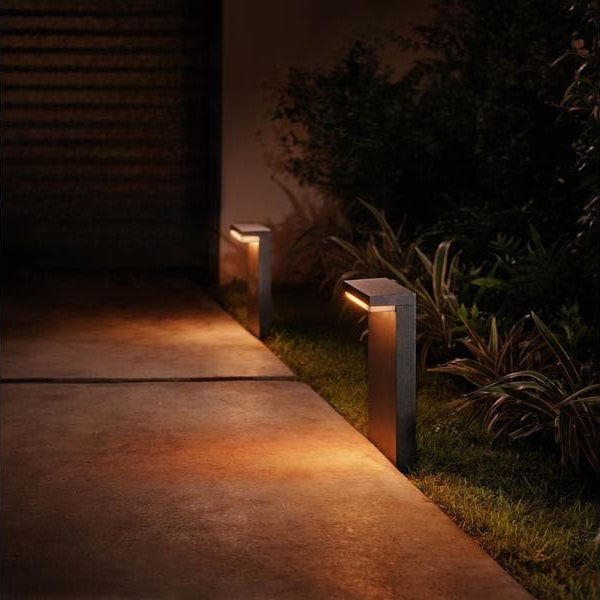 Philips Hue White & Color Ambiance Outdoor Nyro Sockelleuchte Schwarz