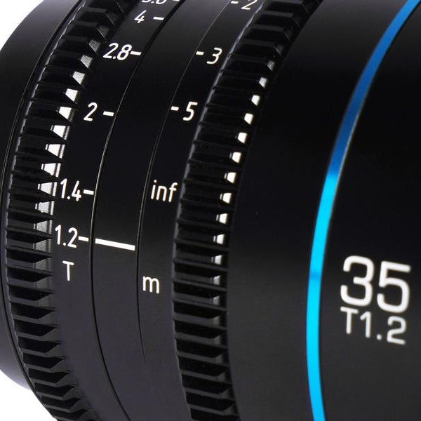 Sirui Festbrennweite Nightwalker 35mm T1.2 S35 – Sony E-Mount