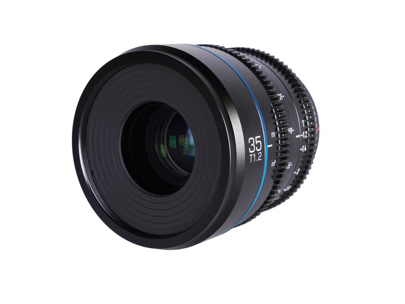 Sirui Festbrennweite Nightwalker 35 mm T1.2 S35 – Fujifilm X-Mount