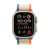 Apple Watch Ultra 2 GPS + Cellular (Titan Silbergrau) - 49mm - Trail Loop M/L Orange/Beige